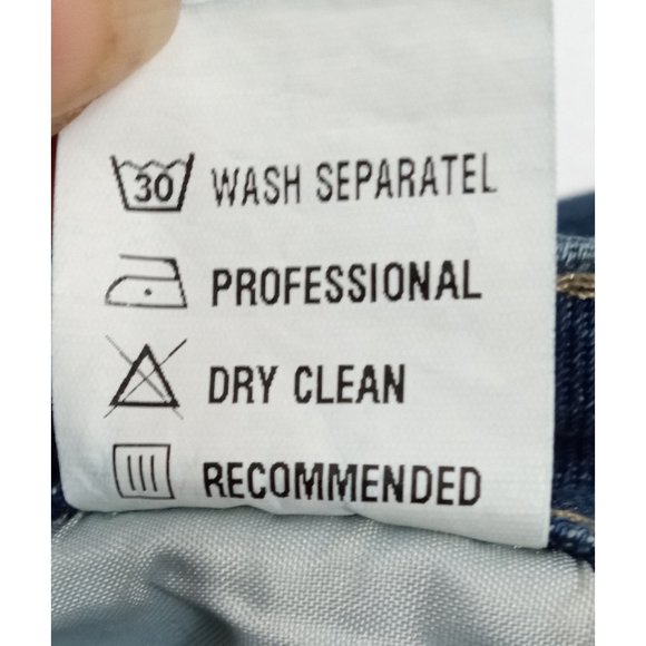 MissLook Women's High Waist Printed Floral Blue Jeans  Raw Hem Sz Medium - Picture 6 of 8